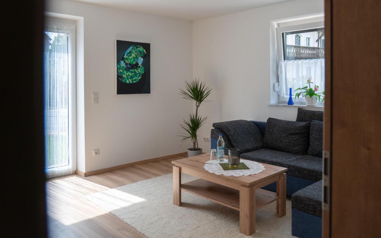 Ferienwohnung mit Salzachblick Laufen Exterior foto