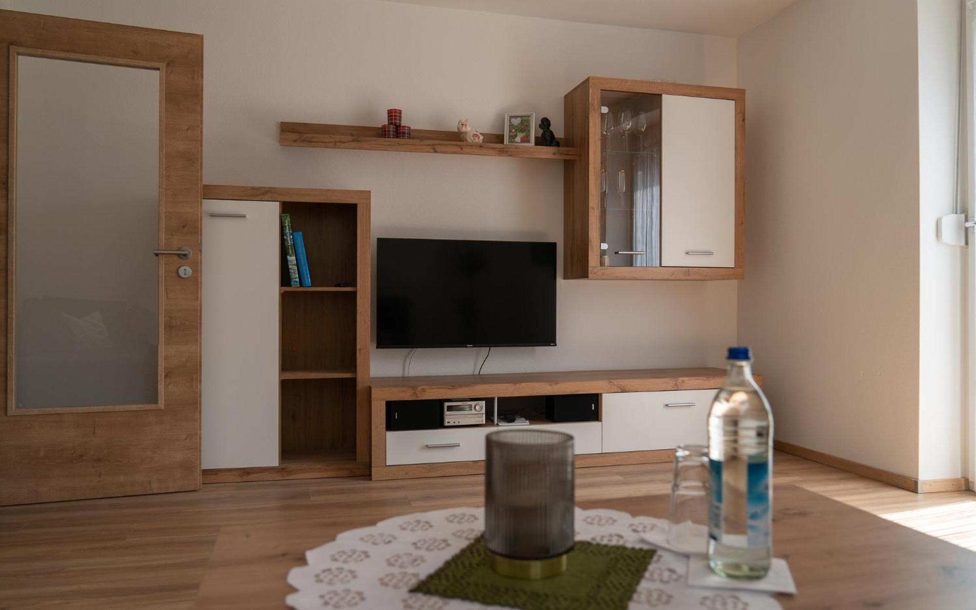 Ferienwohnung mit Salzachblick Laufen Exterior foto